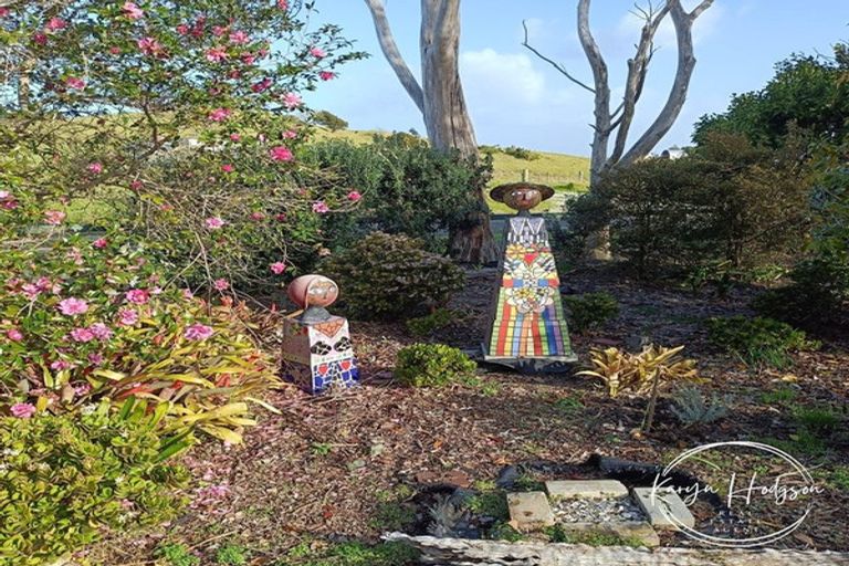 Photo of property in 7 Te Opi Road East, Whakapirau, Maungaturoto, 0583