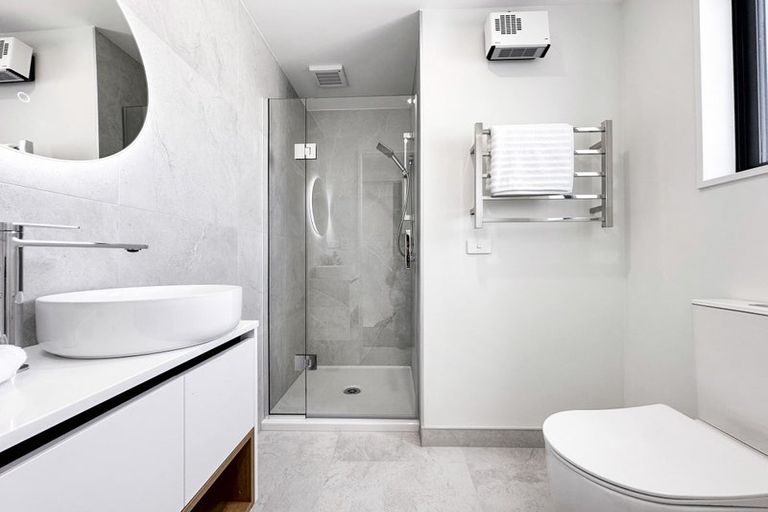 Photo of property in 4/5 Clarence Street South, Addington, Christchurch, 8024