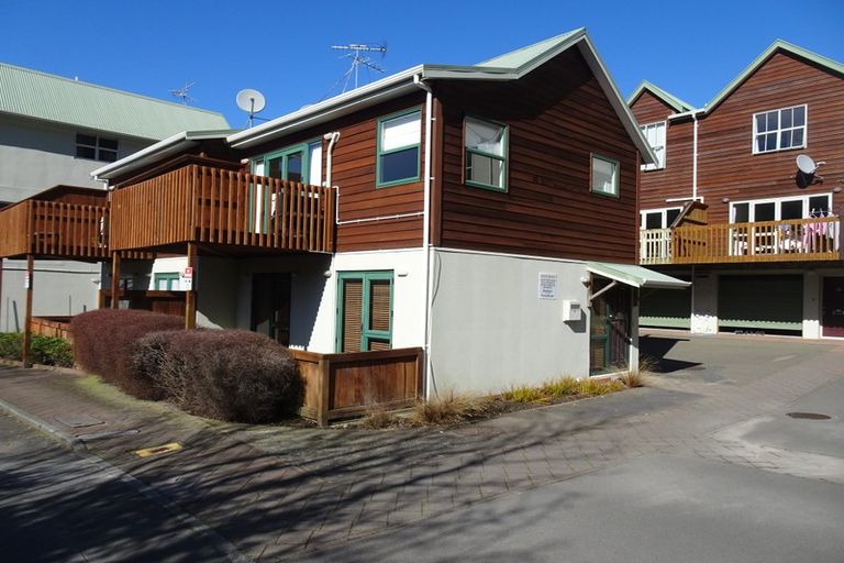 Photo of property in 7/3 Malcolm Lane, Thorndon, Wellington, 6011