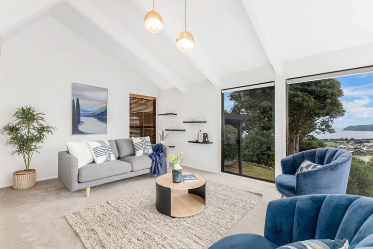 Photo of property in 55 Kahu Road, Paremata, Porirua, 5024