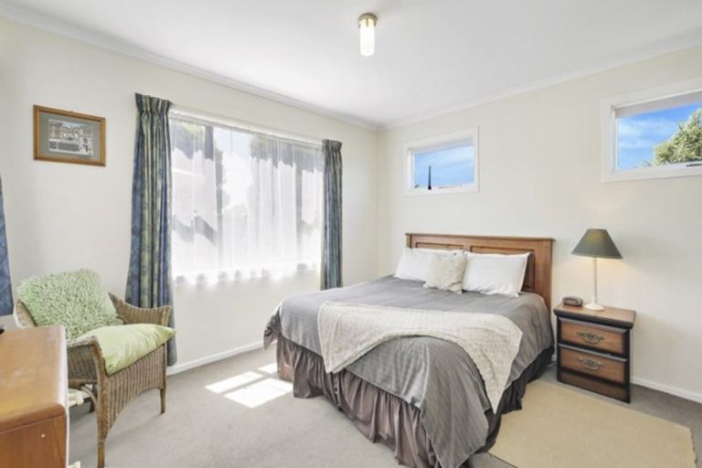 Photo of property in 1 Halkett Street, Darfield, 7510