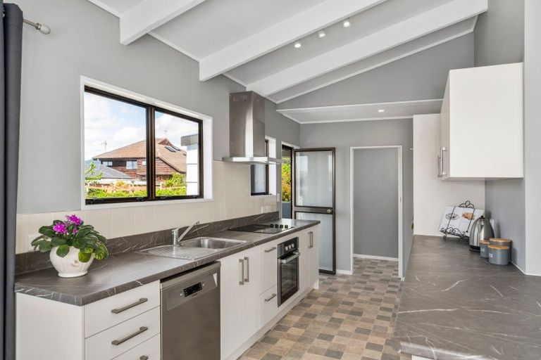 Photo of property in 10 Kea Street, Katikati, 3129