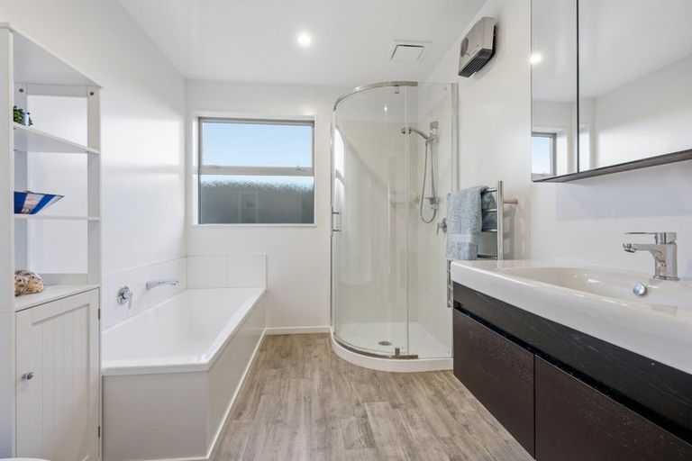 Photo of property in 8 Deacon Street, Halswell, Christchurch, 8025