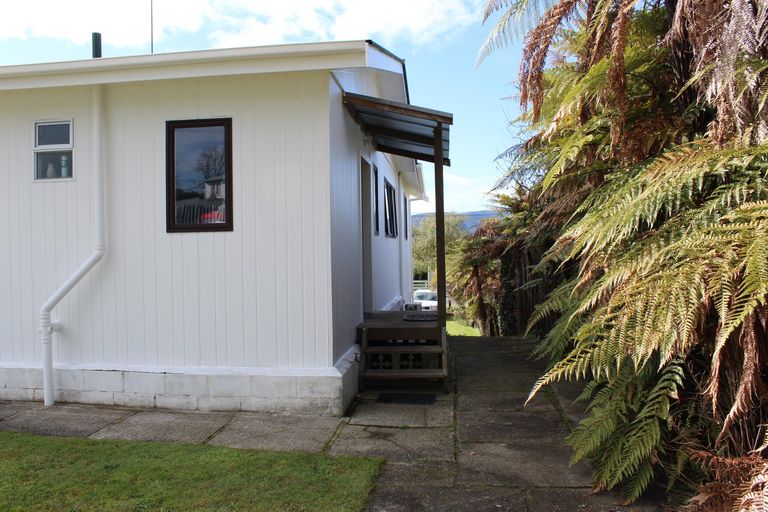 Photo of property in 105 Rangatira Drive, Mangakino, 3421