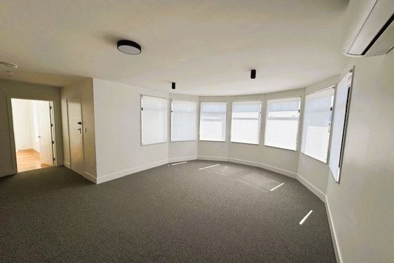 Photo of property in 106 Stortford Street, Saint Leonards, Hastings, 4120