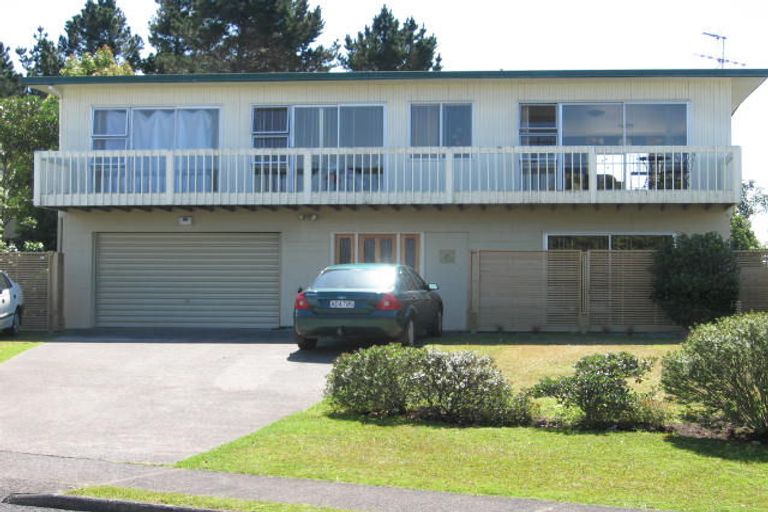 Photo of property in 241 Glamorgan Drive, Torbay, Auckland, 0630
