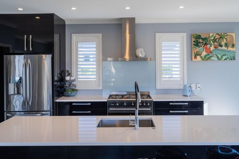 Photo of property in 9 Bridford Way, Paraparaumu, 5032