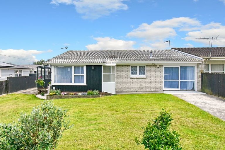 Photo of property in 3/150 Porchester Road, Papakura, 2110