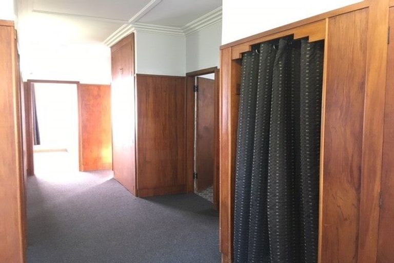 Photo of property in 290 Tay Street, Turnbull Thomson Park, Invercargill, 9810