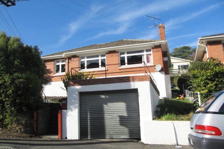 Photo of property in 124 Somerville Street, Andersons Bay, Dunedin, 9013