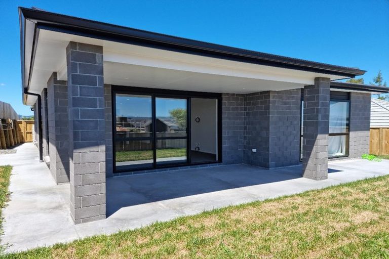 Photo of property in 12 Lily Way, Pyes Pa, Tauranga, 3112