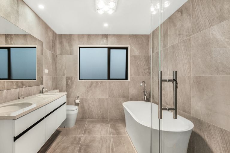 Photo of property in 36 Riverhead Point Drive, Riverhead, 0820