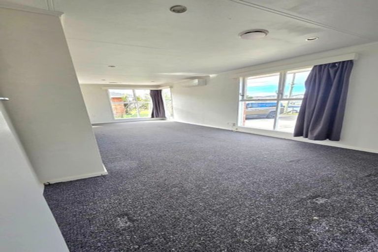 Photo of property in 6 Plymouth Place, Papatoetoe, Auckland, 2025