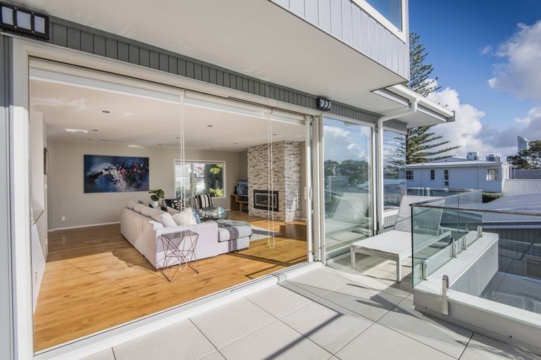 Photo of property in 4/37 Clifton Road, Hauraki, Auckland, 0622