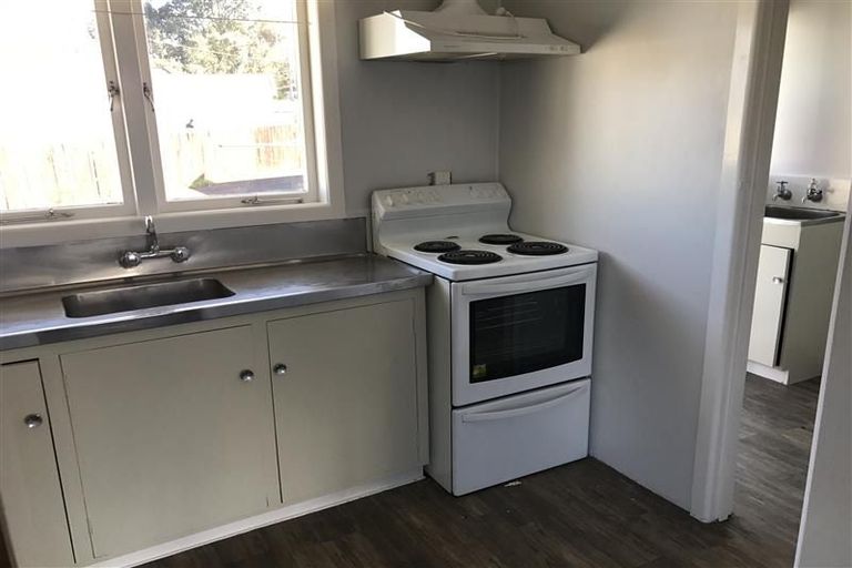 Photo of property in 20 Hillcrest Road, Papatoetoe, Auckland, 2025