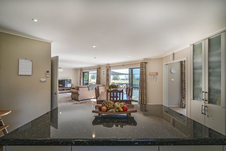 Photo of property in 1324 Glengarry Road, Puketapu, Napier, 4182