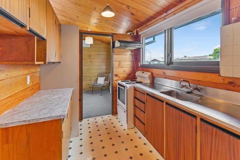 Photo of property in 38 Hume Street, Waitara, 4320