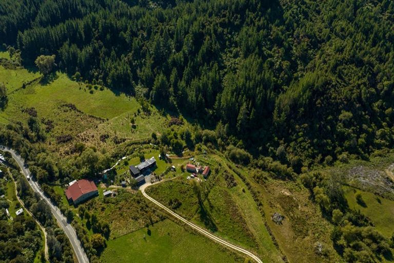 Photo of property in 538 Riwaka-sandy Bay Road, Kaiteriteri, Motueka, 7197