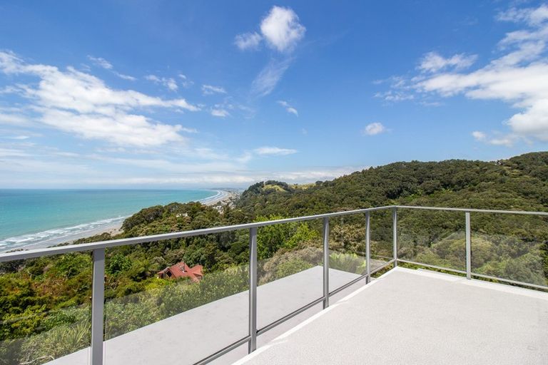 Photo of property in 2 Cliff Road, Ohope, 3121