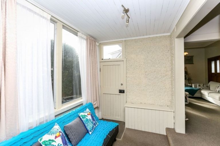 Photo of property in 246 Saint Aubyn Street, New Plymouth, 4310
