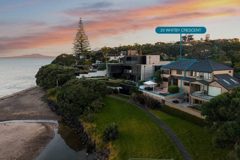 Photo of property in 24 Whitby Crescent, Mairangi Bay, Auckland, 0630