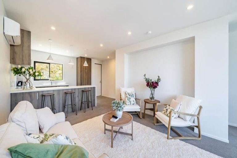 Photo of property in 37 Holystone Road, Whitby, Porirua, 5024