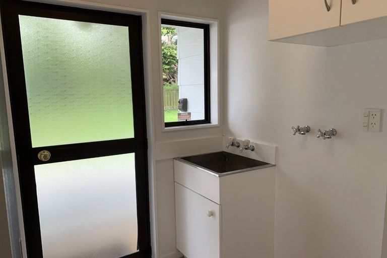 Photo of property in 100 Queens Road, Waikanae Beach, Waikanae, 5036