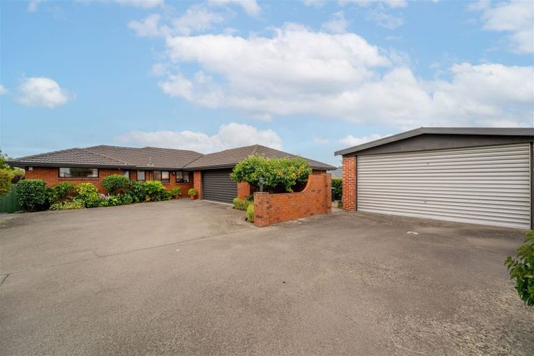 Photo of property in 325 Church Street, West End, Timaru, 7910