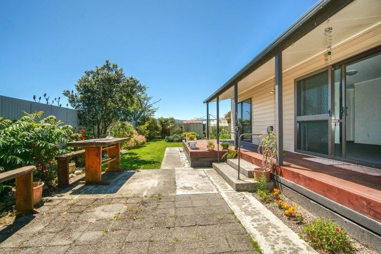 Photo of property in 9 Derby Street, Westport, 7825