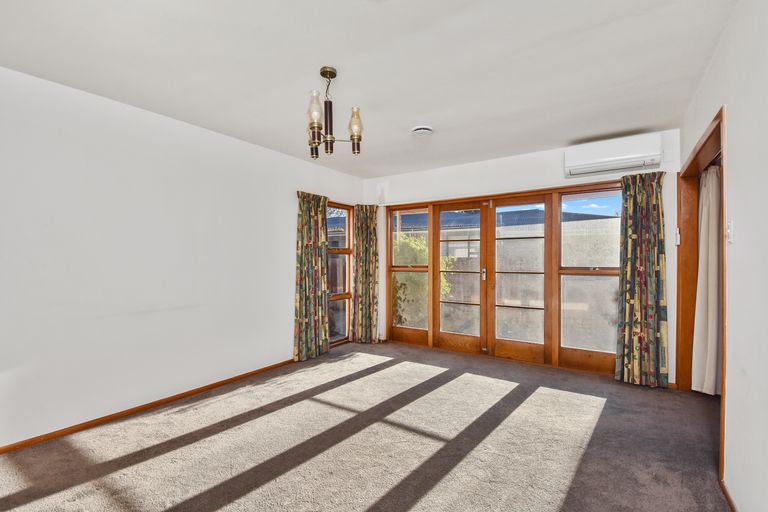 Photo of property in 5 Carol Place, Halswell, Christchurch, 8025