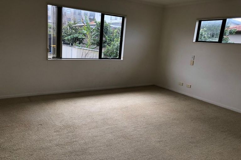 Photo of property in 55 Skelligs Drive, Flat Bush, Auckland, 2019