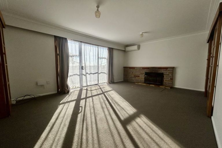 Photo of property in 41 Parrs Cross Road, Henderson, Auckland, 0612