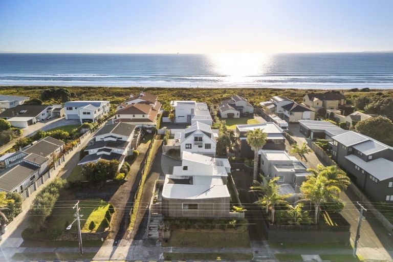 Photo of property in 249b Oceanbeach Road, Mount Maunganui, 3116