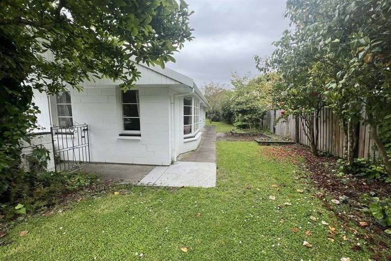 Photo of property in 15 Ashbourne Street, Burnside, Christchurch, 8053