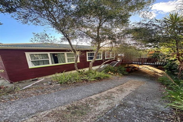 Photo of property in 125 Browns Bay Road, Browns Bay, Auckland, 0630