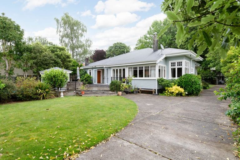 Photo of property in 6 Kitchener Street, Claudelands, Hamilton, 3214