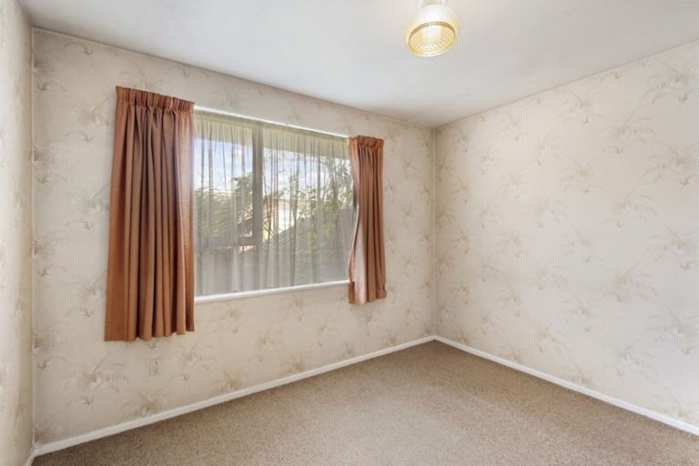 Photo of property in 1/189 Waimairi Road, Ilam, Christchurch, 8041