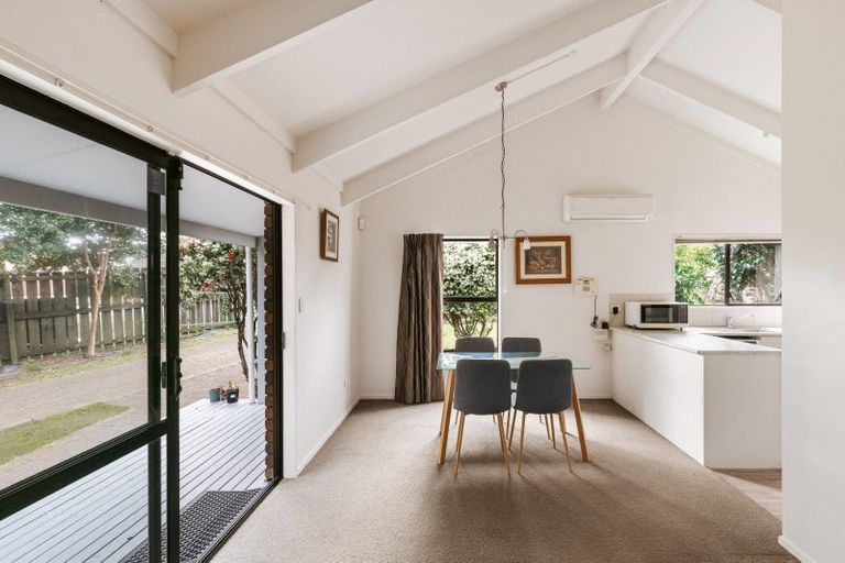 Photo of property in 251 Waitaha Road, Welcome Bay, Tauranga, 3112