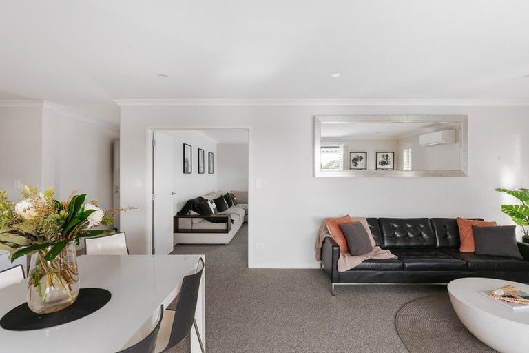 Photo of property in 12b Kayelene Place, Omokoroa, 3114