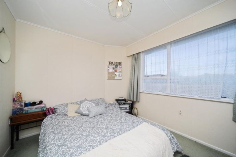 Photo of property in 15 Murray Avenue, Hawera, 4610