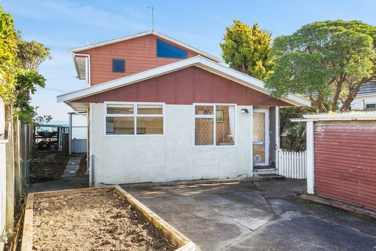 Photo of property in 22a Steyne Avenue, Plimmerton, Porirua, 5026