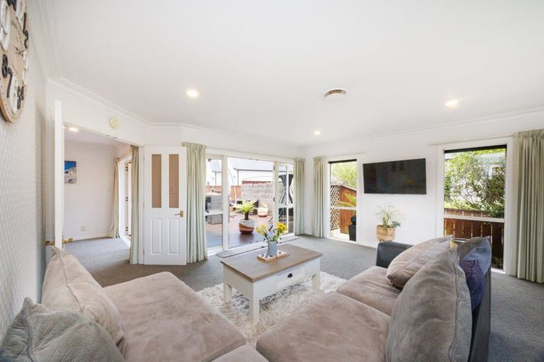 Photo of property in 15 Flemington Lane, Awapuni, Palmerston North, 4412