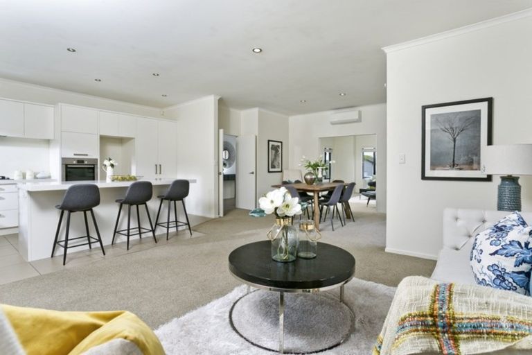 Photo of property in 5 Skipjack Pass, Silverdale, 0932