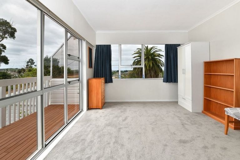 Photo of property in 1250 Whangaparaoa Road, Gulf Harbour, Whangaparaoa, 0930