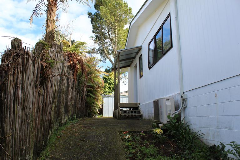 Photo of property in 105 Rangatira Drive, Mangakino, 3421