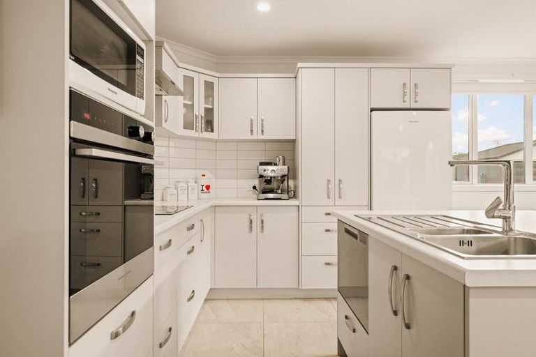 Photo of property in Waterview Estate, 39/4 Greystone Place, Omokoroa, 3114