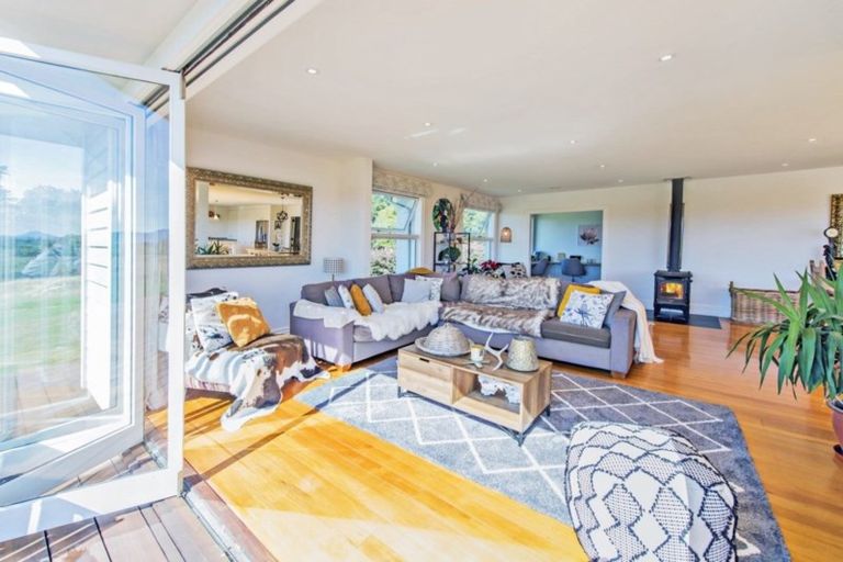 Photo of property in 101 Bulls Road, Sheffield, Darfield, 7571