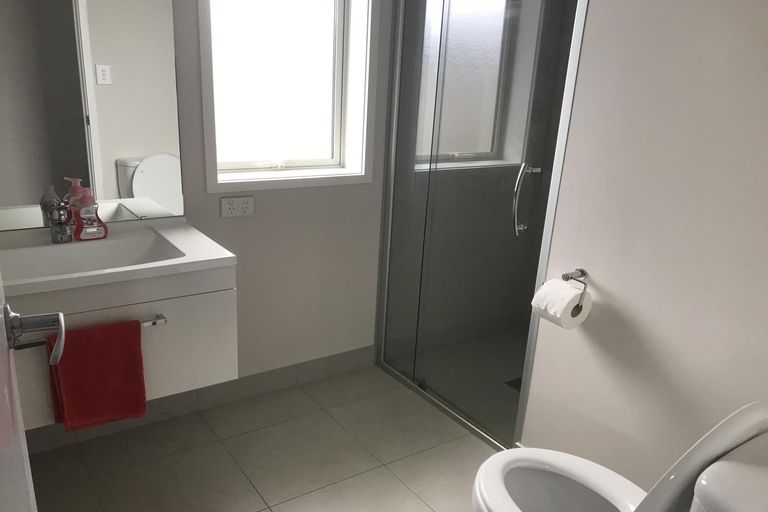 Photo of property in 2 Balmore Crescent, Pokeno, 2402