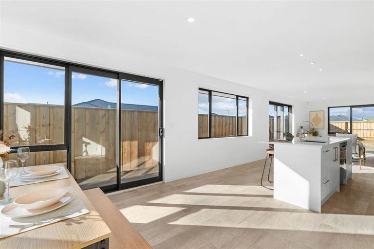 Photo of property in 14 Lovelock Avenue, Rolleston, 7615