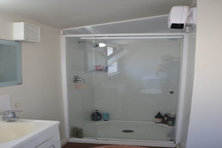 Photo of property in 50 Ellice Street, Mount Victoria, Wellington, 6011